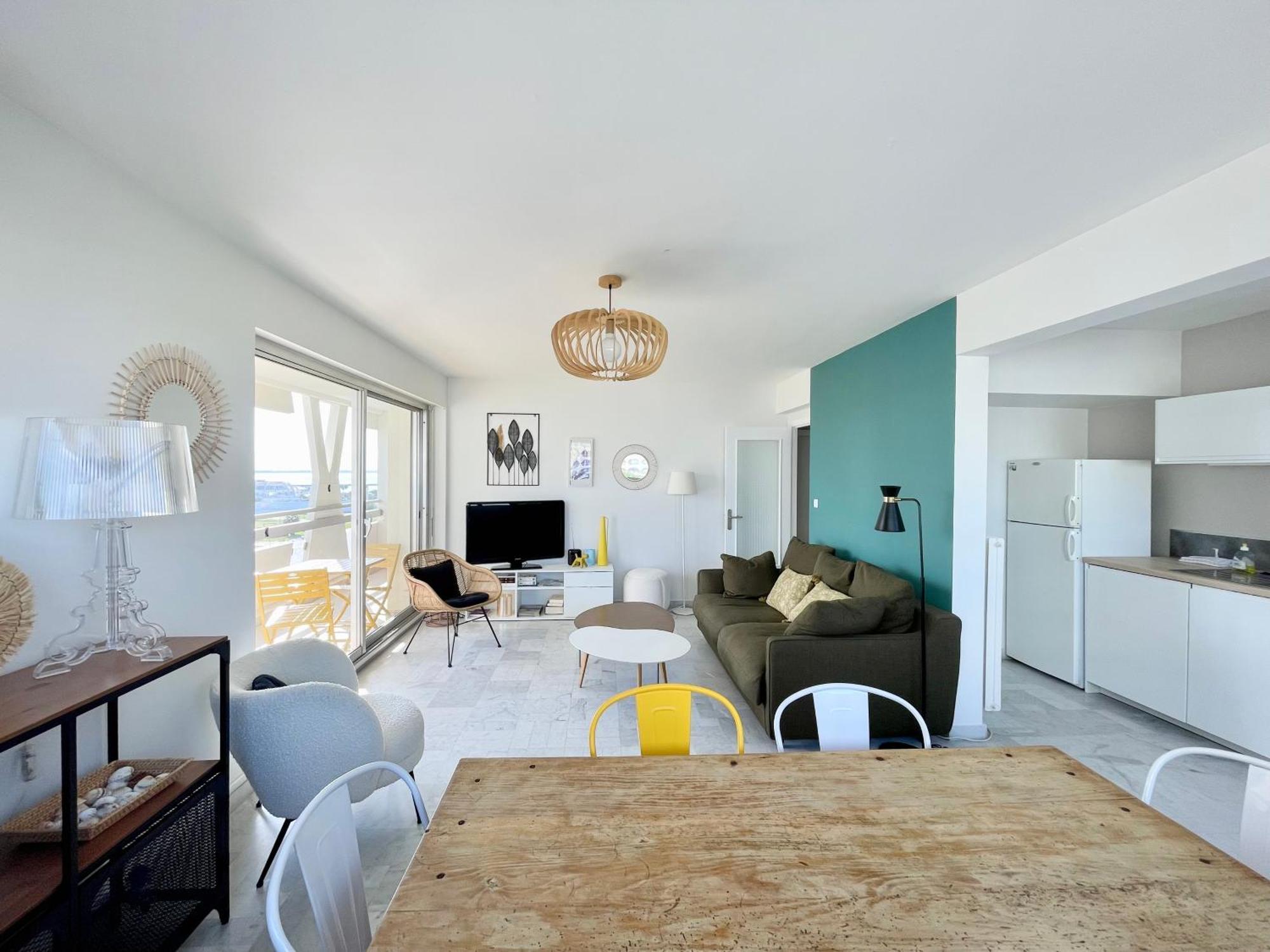 Apartment Pgh N31- A 50m, Centre-ville, Parking Prive *